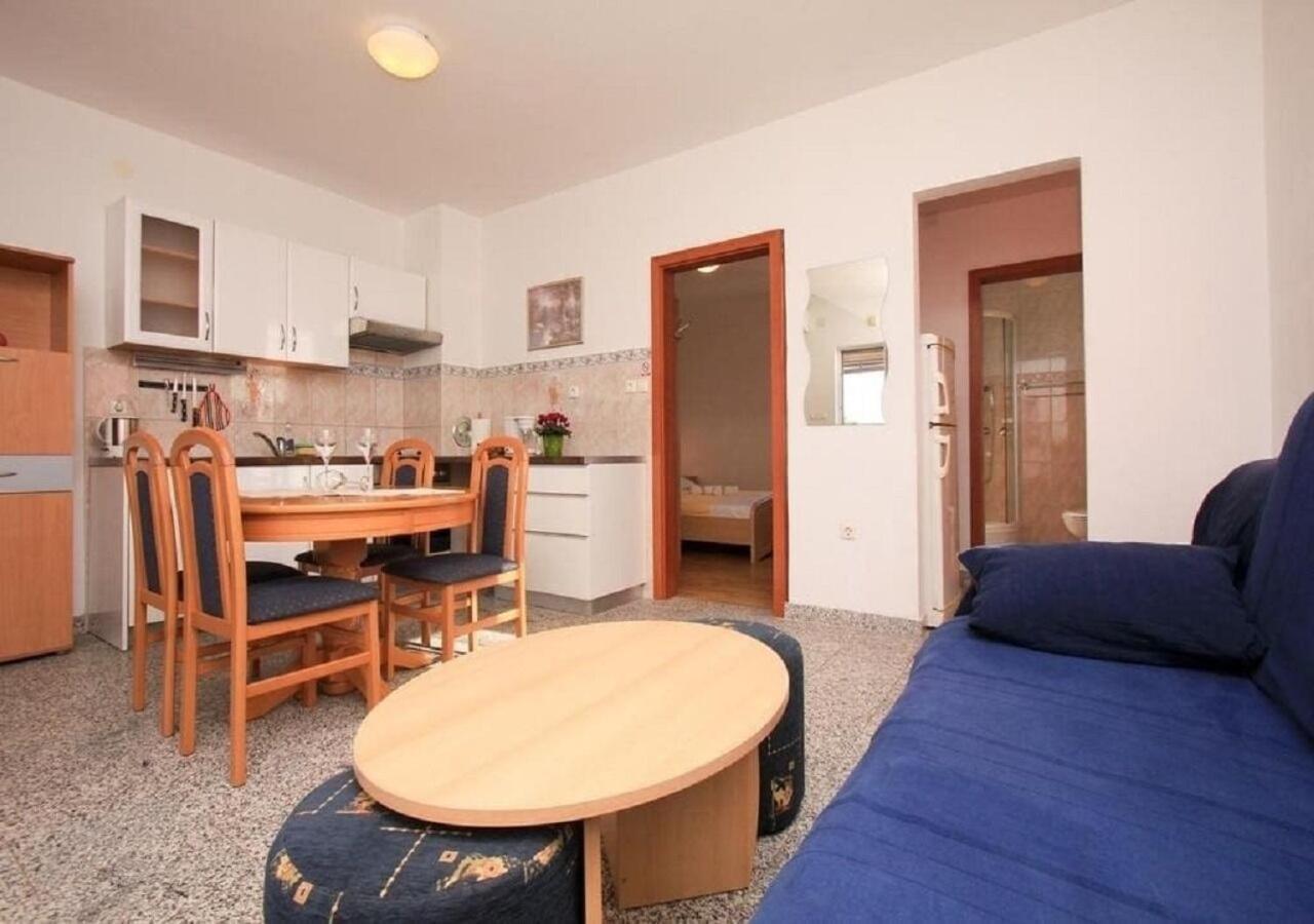 Apartments Ana ซูโกชัน ภายนอก รูปภาพ
